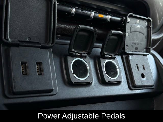 Used 2019 Chevrolet Silverado 3500 LTZ w/ Duramax Plus Package image 43