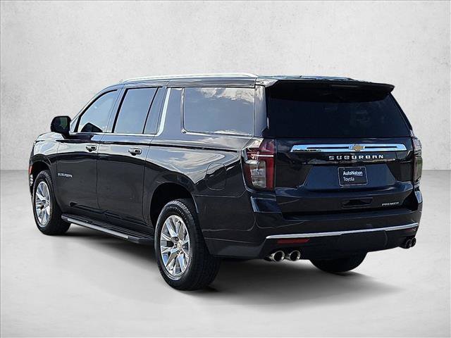 Used 2022 Chevrolet Suburban Premier RWD image 8
