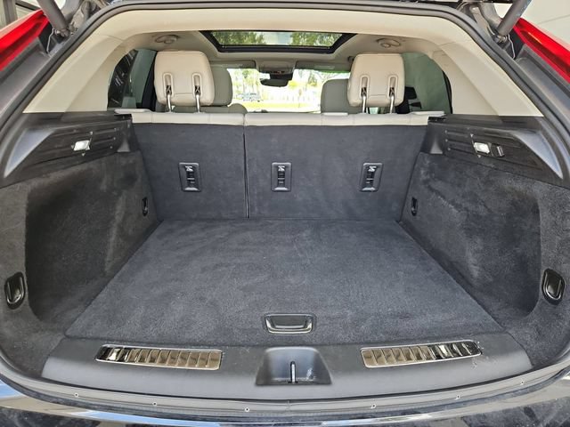 Used 2022 Cadillac XT4 Premium Luxury w/ Enhanced Visibility Package FWD image 26