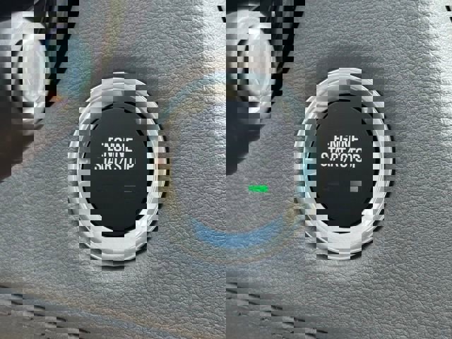 New 2025 Cadillac XT5 Premium Luxury w/ Technology Package FWD image 23