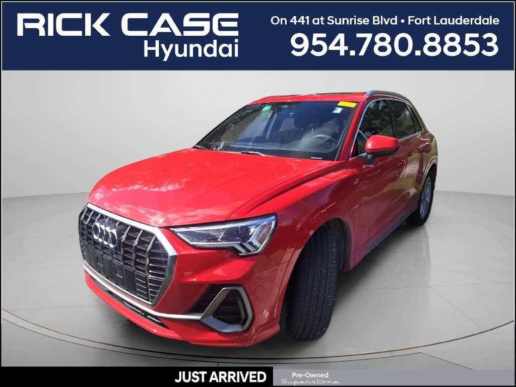 Used 2023 Audi Q3 2.0T Premium w/ 19" Wheel Package