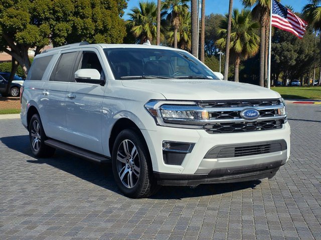 Used 2024 Ford Expedition Max Limited image 4