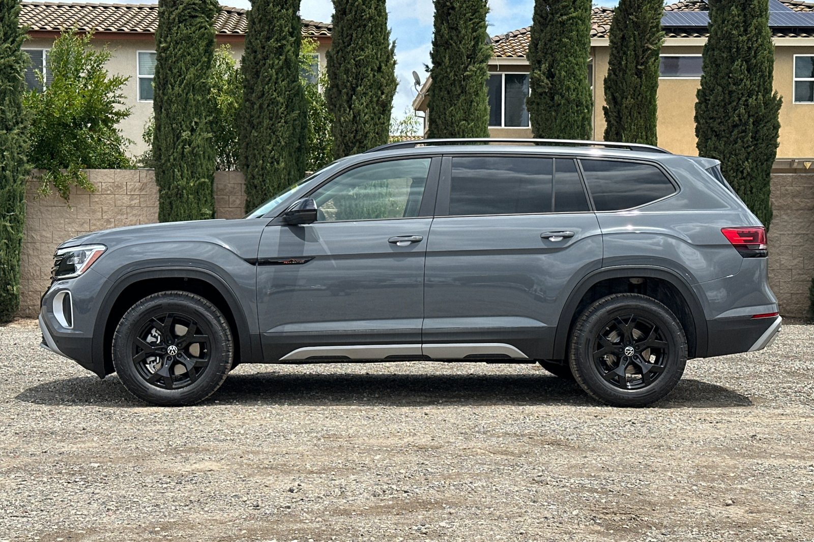 New 2026 Volkswagen Atlas Peak Edition AWD/4WD image 7