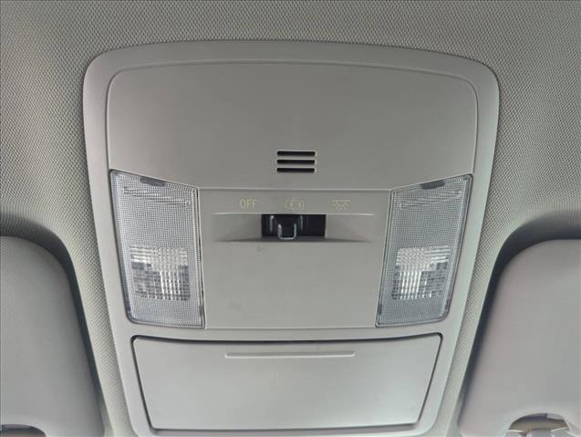 Used 2017 Toyota RAV4 LE image 21