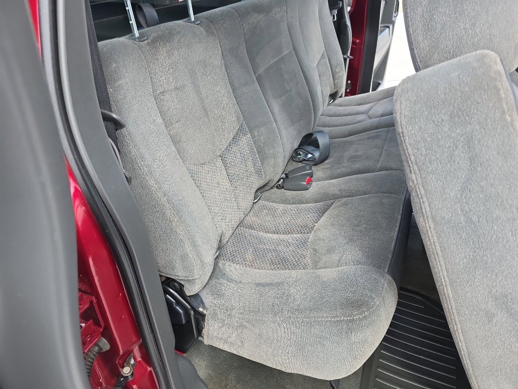 Used 2005 Chevrolet Silverado 1500 w/ Safe And Sound Package image 18