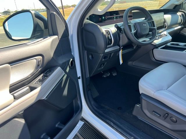 New 2025 Ford Expedition Max Active image 10