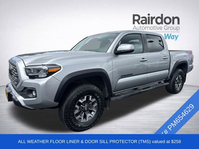 Used 2023 Toyota Tacoma TRD Off-Road image 3