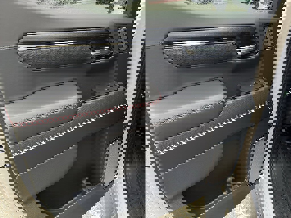 Used 2026 GMC Sierra 1500 AT4X image 19