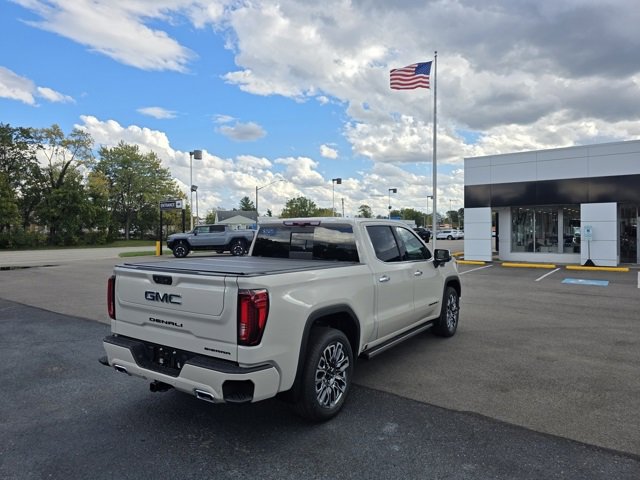New 2026 GMC Sierra 1500 Denali Ultimate w/ LPO, Black Badging Package image 3