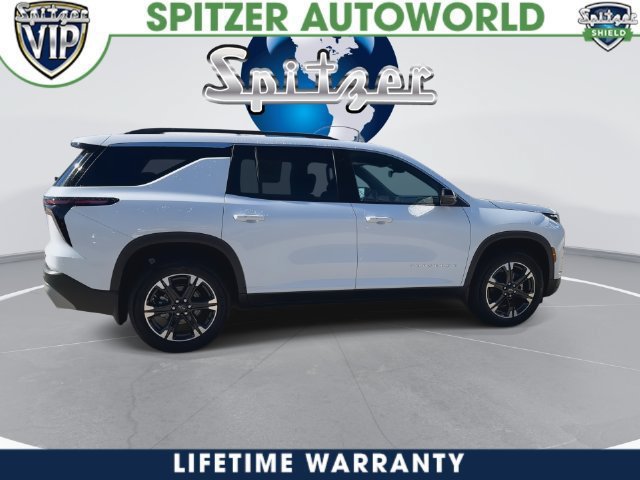 New 2027 Chevrolet Traverse LT FWD image 15