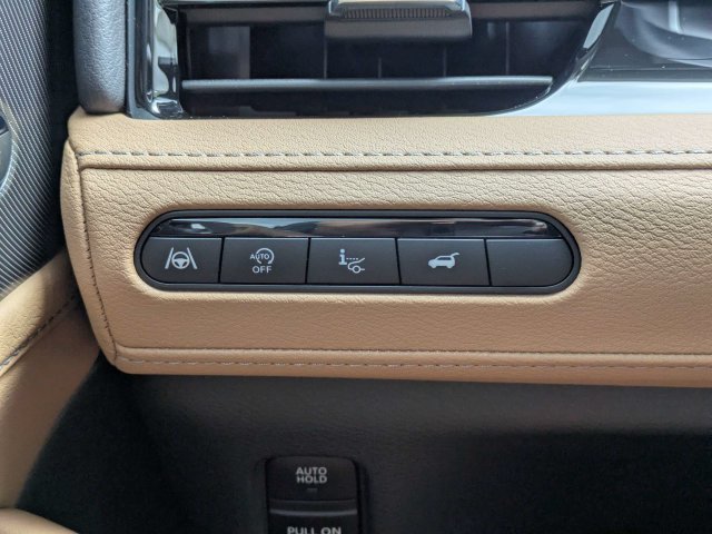 Used 2025 INFINITI QX80 Luxe RWD image 27