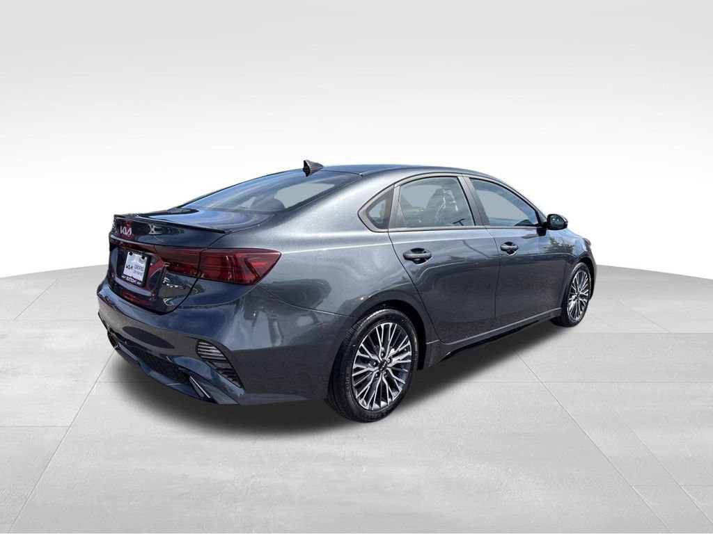 Certified 2023 Kia Forte GT-Line w/ GT-Line Technology Package FWD image 7