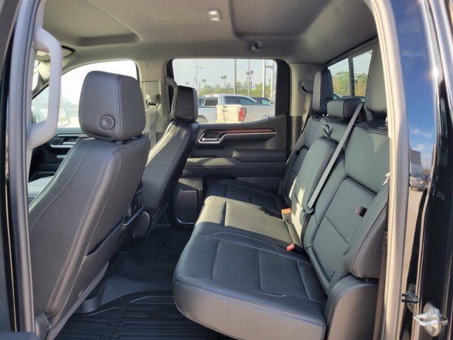 Used 2025 GMC Sierra 1500 Denali w/ Technology Package AWD/4WD image 26