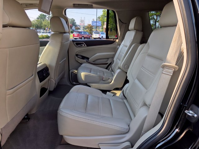 Used 2019 GMC Yukon Denali w/ Denali Ultimate Package AWD/4WD image 12