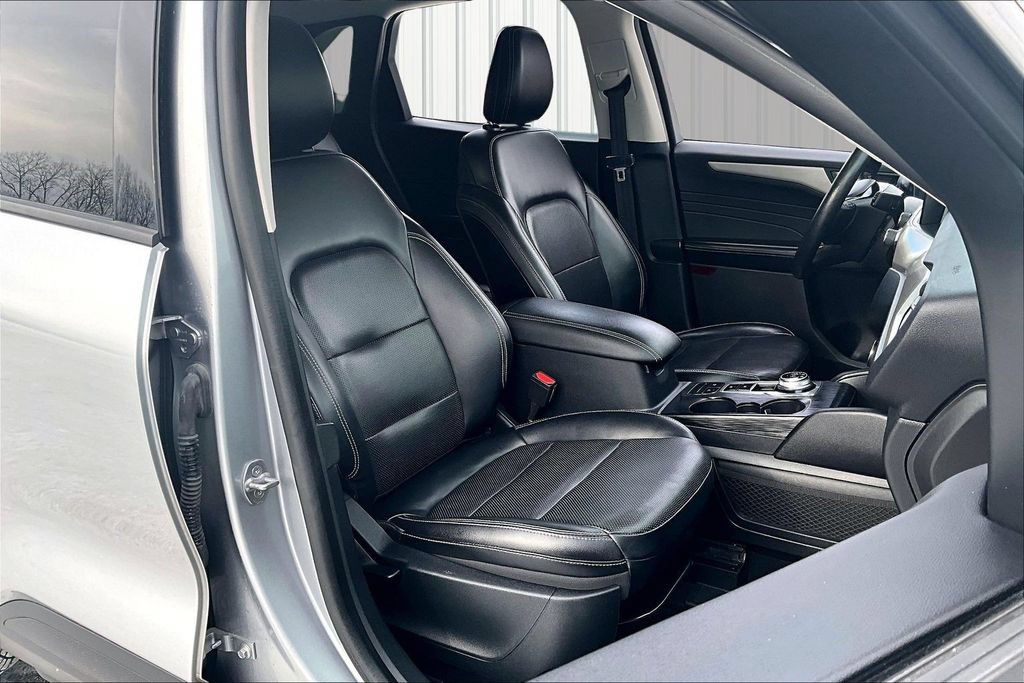 Used 2021 Ford Escape SEL AWD/4WD image 27