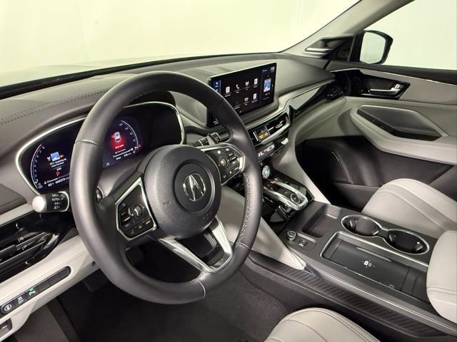 Used 2025 Acura MDX w/ Technology Package image 16