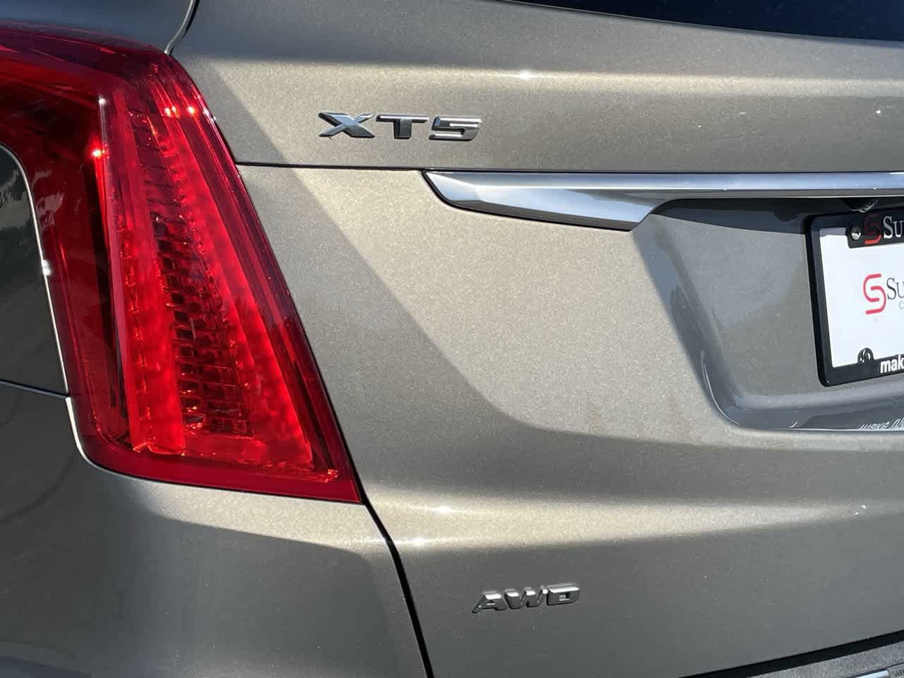 Used 2018 Cadillac XT5 Luxury AWD/4WD image 38