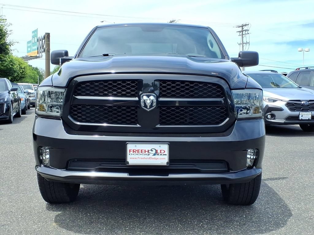 Used 2019 RAM 1500 Express w/ Express Value Package AWD/4WD image 2