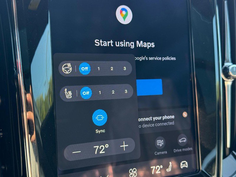 New 2026 Volvo V60 B5 Cross Country Plus w/ Climate Package image 16