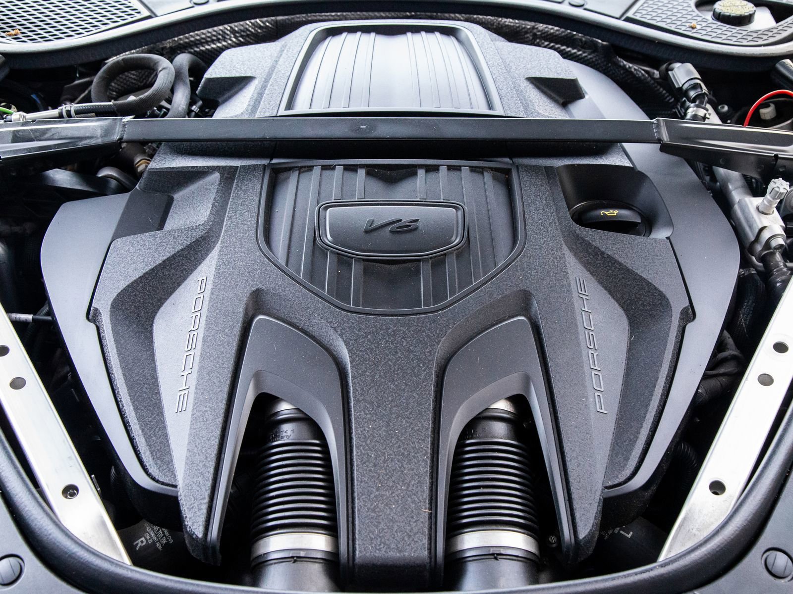 Certified 2023 Porsche Panamera RWD image 19
