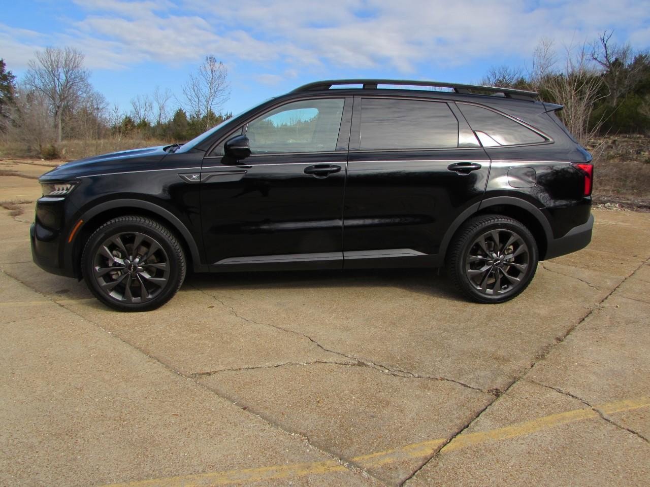 Used 2022 Kia Sorento X-Line EX image 4