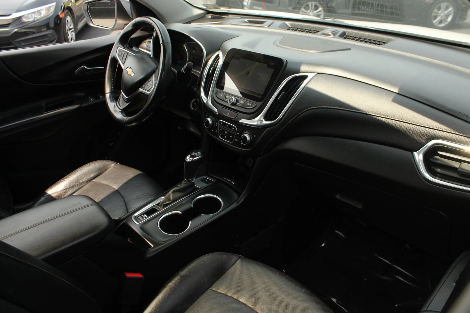 Used 2018 Chevrolet Equinox Premier AWD/4WD image 24