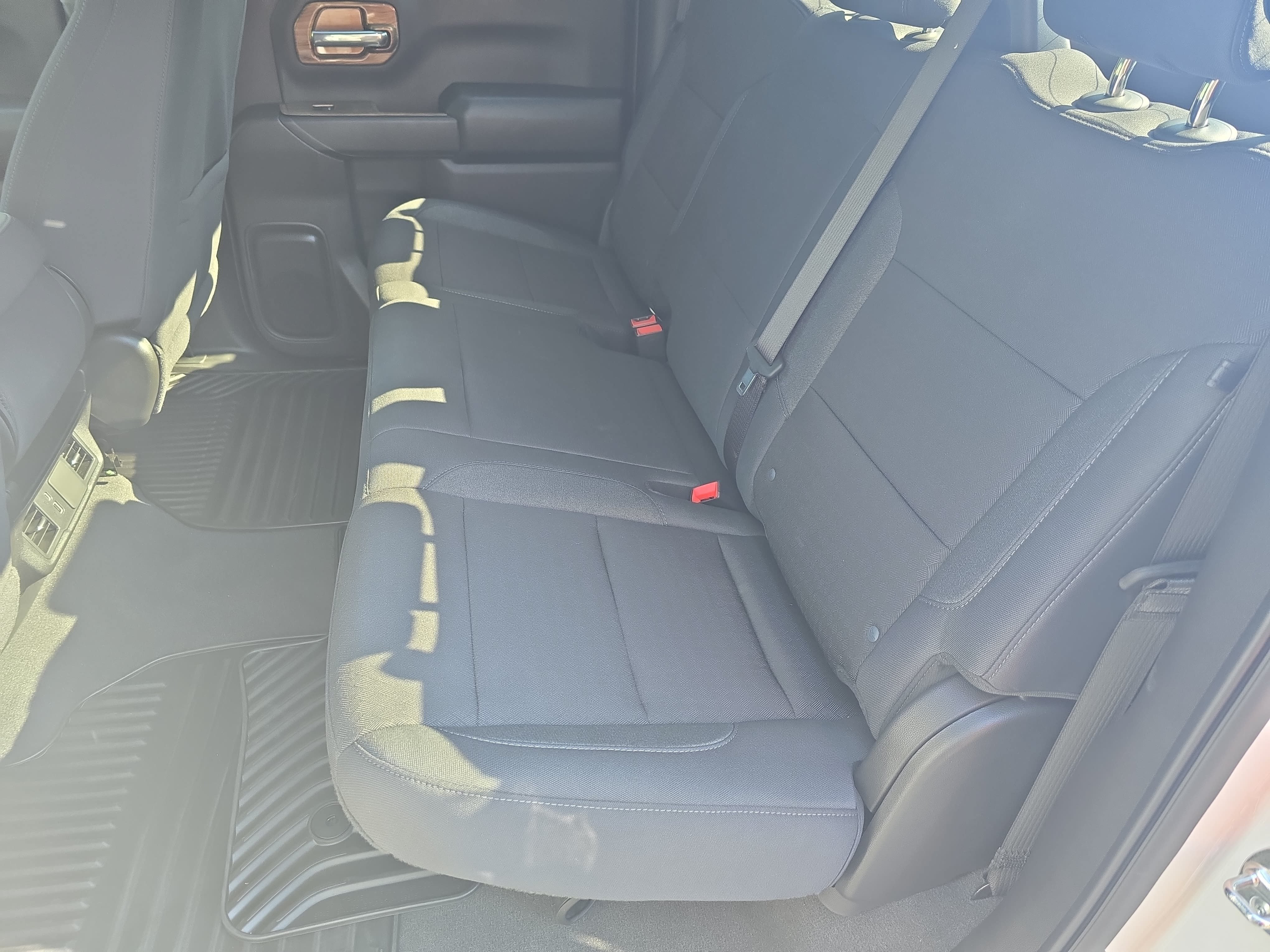 Used 2025 Chevrolet Silverado 1500 Custom RWD image 13