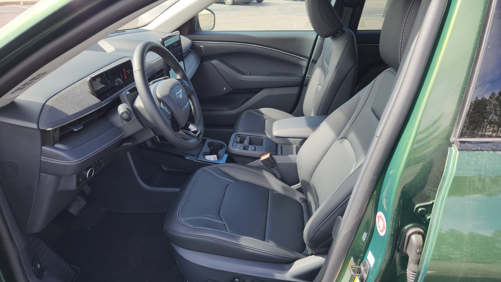 New 2026 Ford Mustang Mach-E Premium image 22