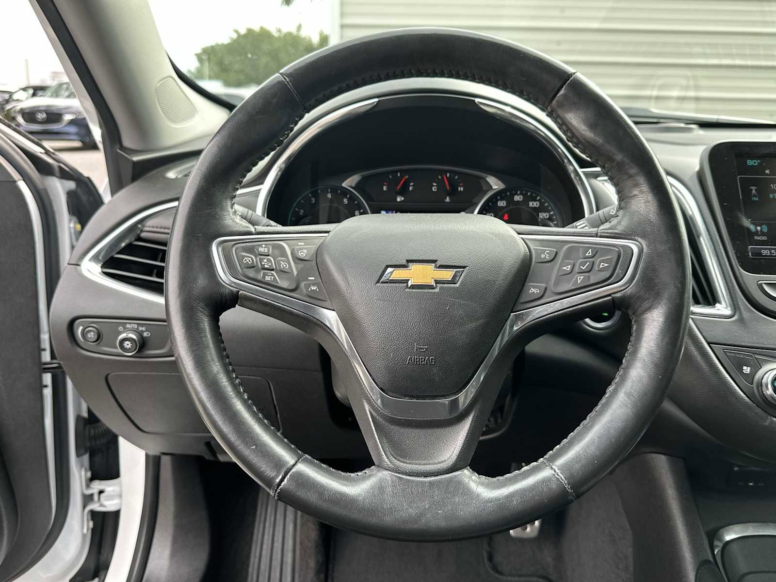 Certified 2017 Chevrolet Malibu Premier w/ Premier Sun and Wheel Package FWD image 29