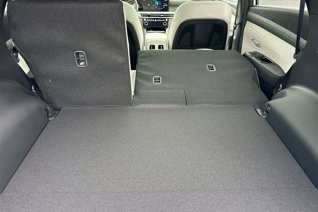 New 2026 Hyundai Tucson Limited image 12