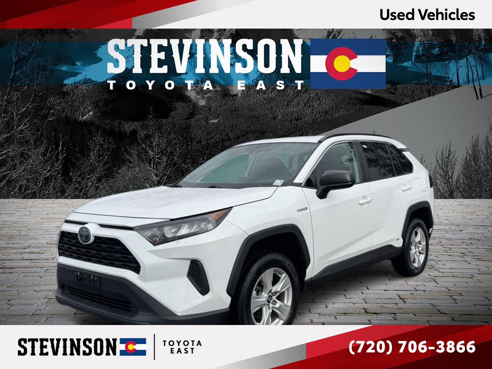 Used 2021 Toyota RAV4 LE AWD/4WD image 1