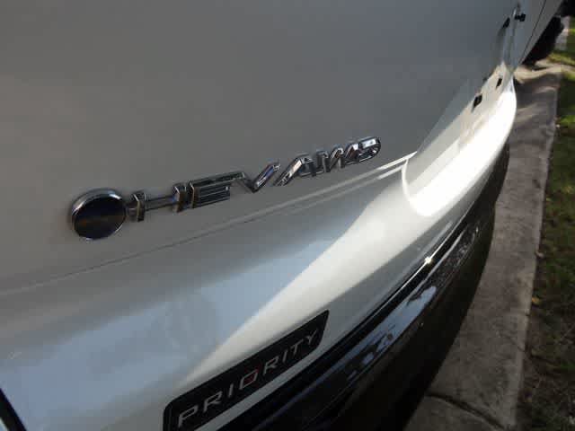 Used 2025 Toyota Crown Signia w/ Advanced Technology Package AWD/4WD image 23