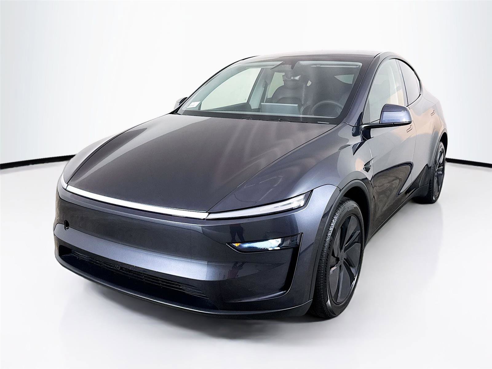 Used 2026 Tesla Model Y Long Range image 1