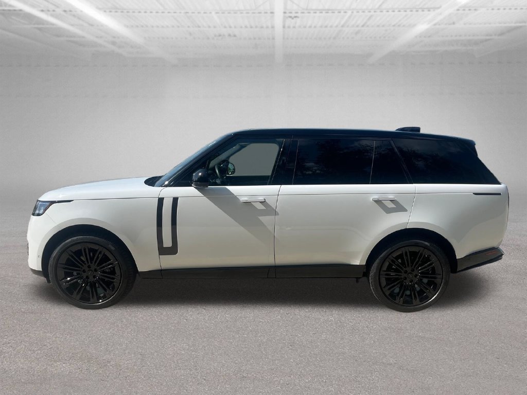 New 2026 Land Rover Range Rover Long Wheelbase SE AWD/4WD image 2