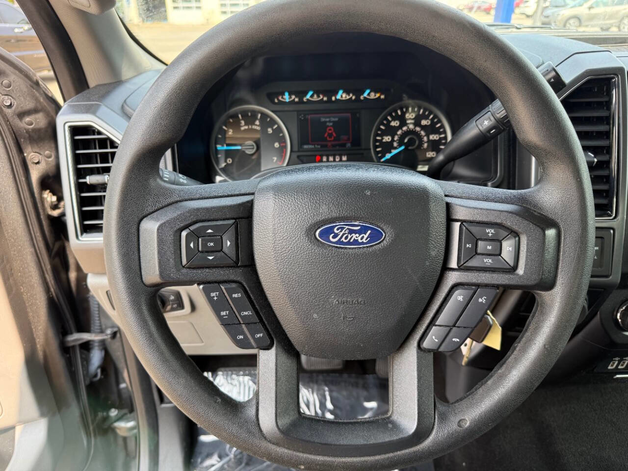 Used 2018 Ford F150 XLT w/ Trailer Tow Package image 14