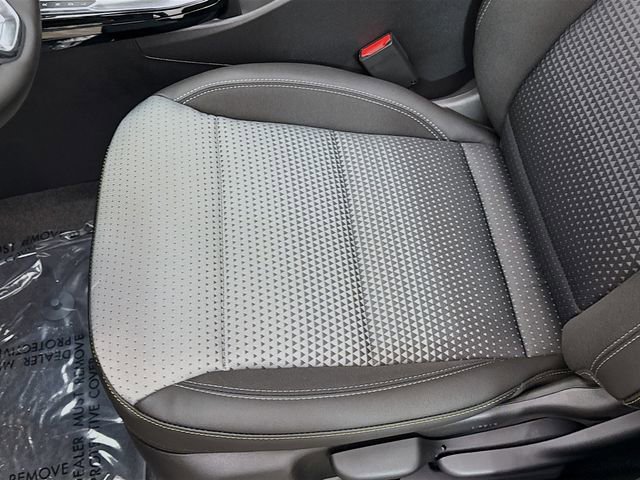 New 2026 Chevrolet Trax LT w/ Sunroof Package image 19