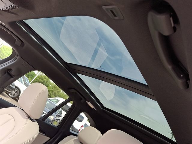 Used 2021 BMW X1 xDrive28i w/ Convenience Package image 11