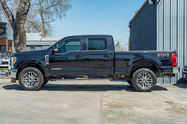 Used 2019 Ford F250 Lariat w/ Lariat Ultimate Package AWD/4WD image 3
