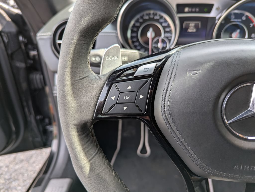 Used 2016 Mercedes-Benz SL 63 AMG image 18