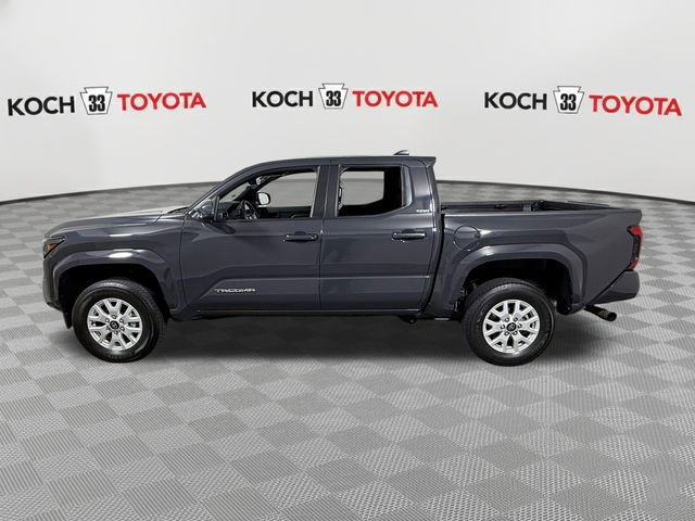 Certified 2024 Toyota Tacoma SR5 AWD/4WD image 4
