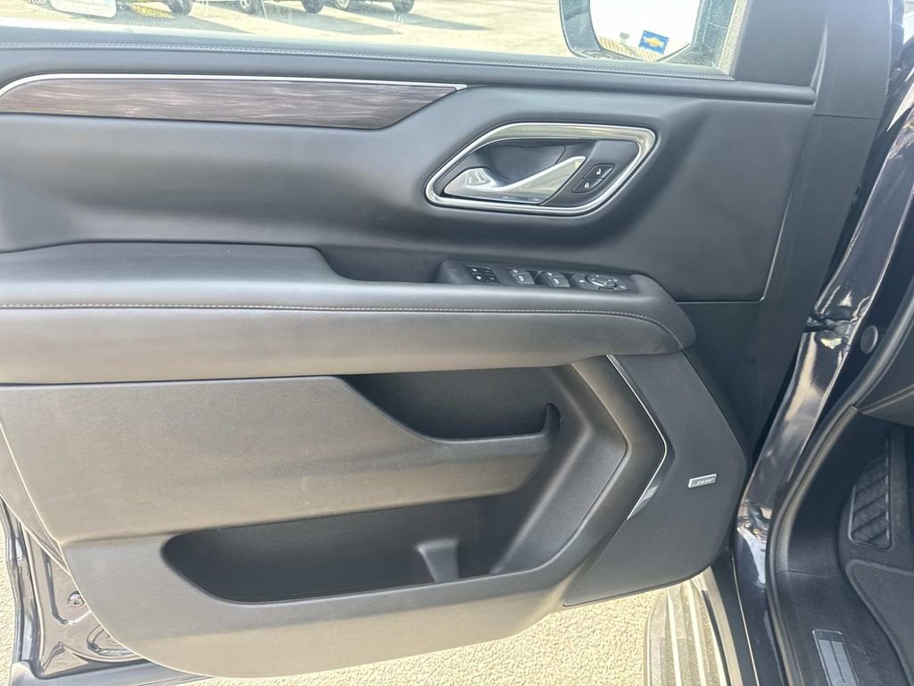 Certified 2024 Chevrolet Suburban LT image 18