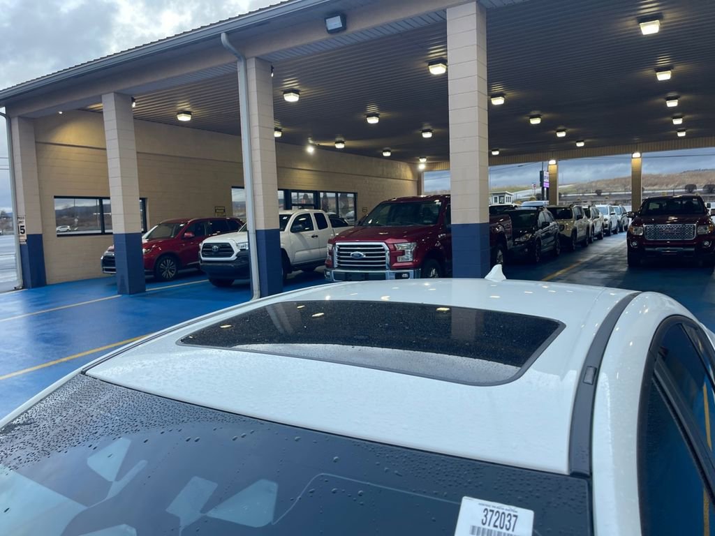 Used 2024 Subaru Legacy Touring XT image 7