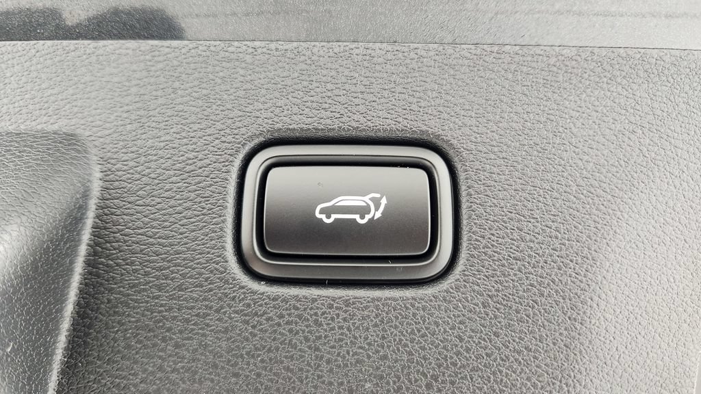New 2026 Kia Sportage X-Line w/ X-Line Premium Package AWD/4WD image 18