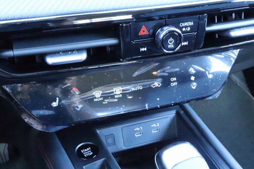 New 2026 Nissan Kicks SR w/ Cold Weather Package image 12