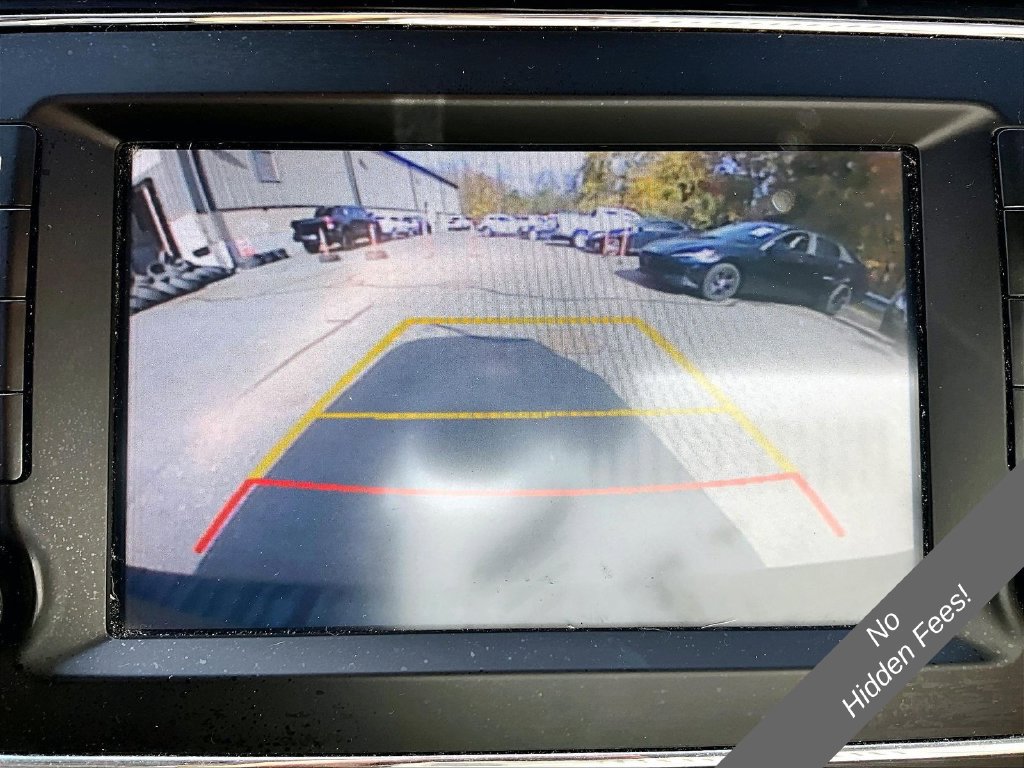 Used 2019 Kia Sedona LX FWD image 16