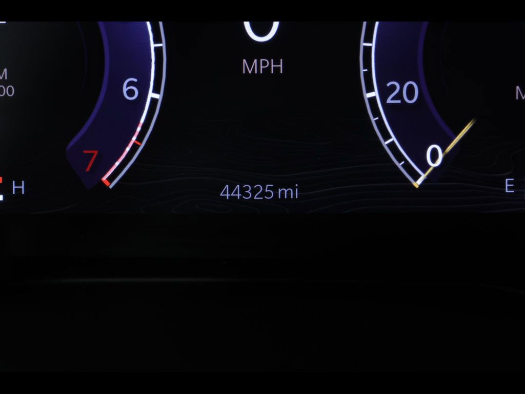 Used 2022 Jeep Grand Cherokee Overland w/ Adv Protech Group III AWD/4WD image 26