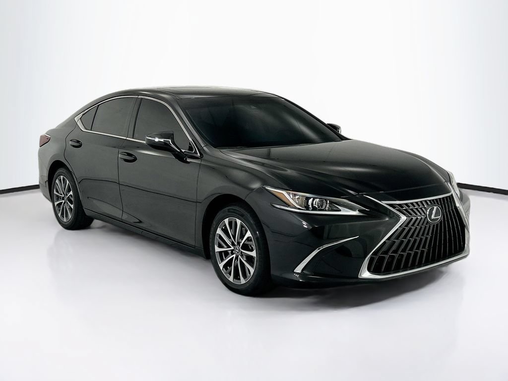 Used 2025 Lexus ES 350 w/ Accessory Package (Z2) FWD image 3