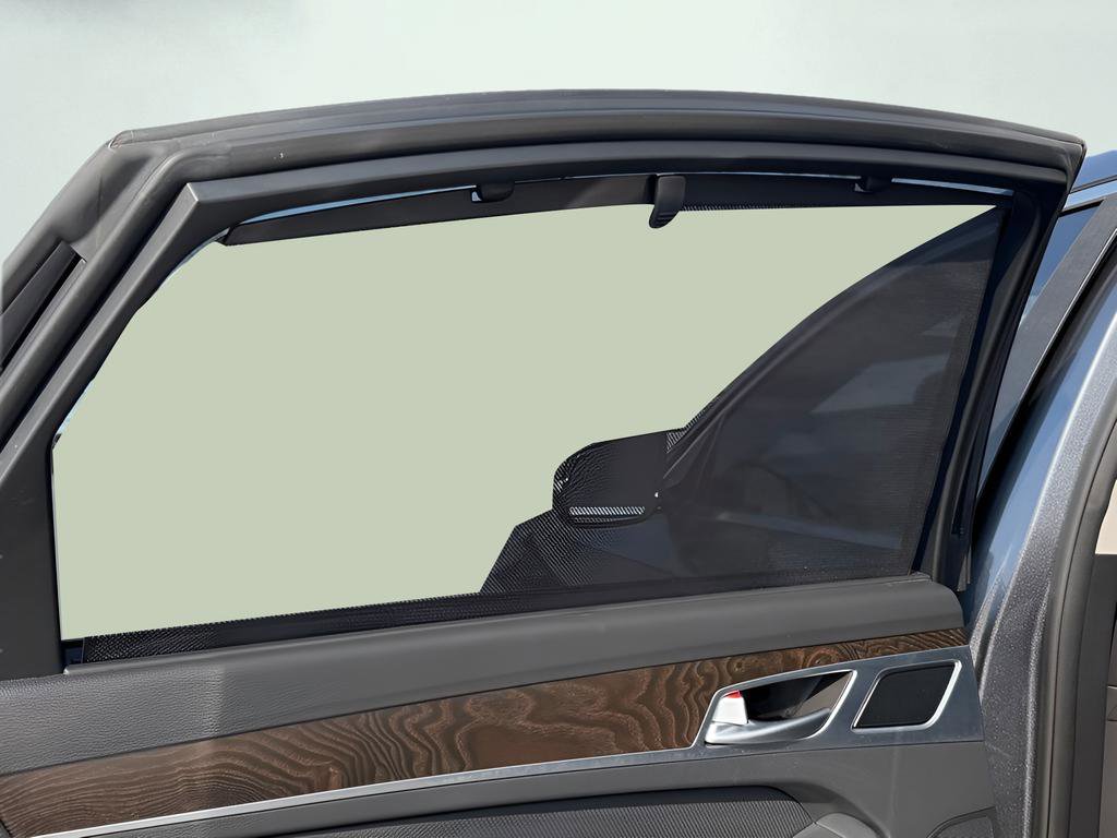 Used 2015 Hyundai Genesis 3.8 w/ Option Group 04 image 18