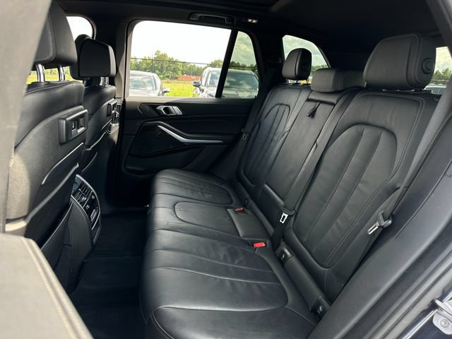 Used 2020 BMW X5 xDrive40i w/ Premium Package AWD/4WD image 19
