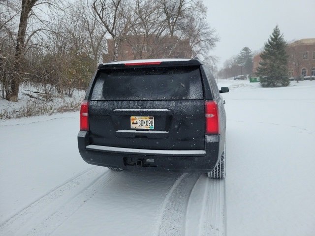 Used 2020 Chevrolet Suburban LT w/ Luxury Package image 22